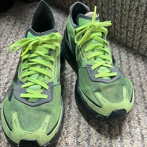Adidas Adizero Boston 11 men’s 8.5